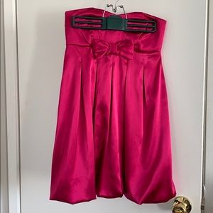 Fuchsia strapless homecoming dress